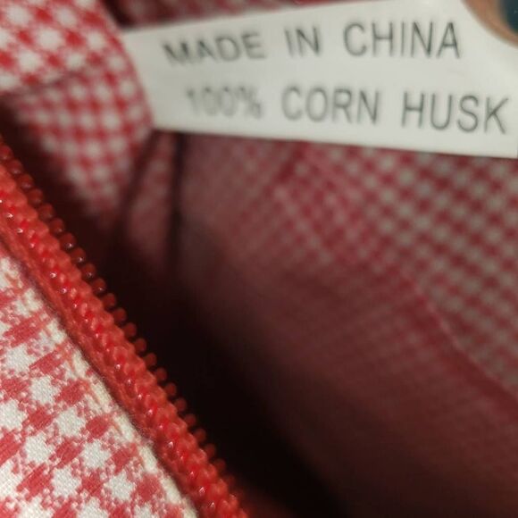 Butterfly Corn Husk Butterfly Bag - Picture 16 of 16